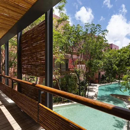 High-End Comfort 2Br Condo With Pool Access By Happy Address